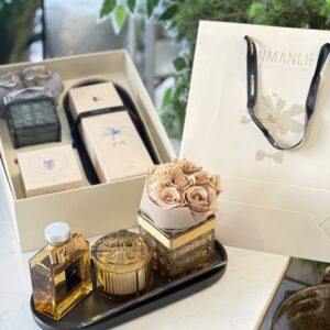 طقم شمع وورد ومعطر مع صنية